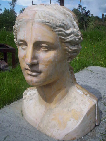 VENUS DE MILO RESTAURACION YESO